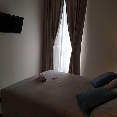 B&B Miglio Sacro Neapel Rum bild