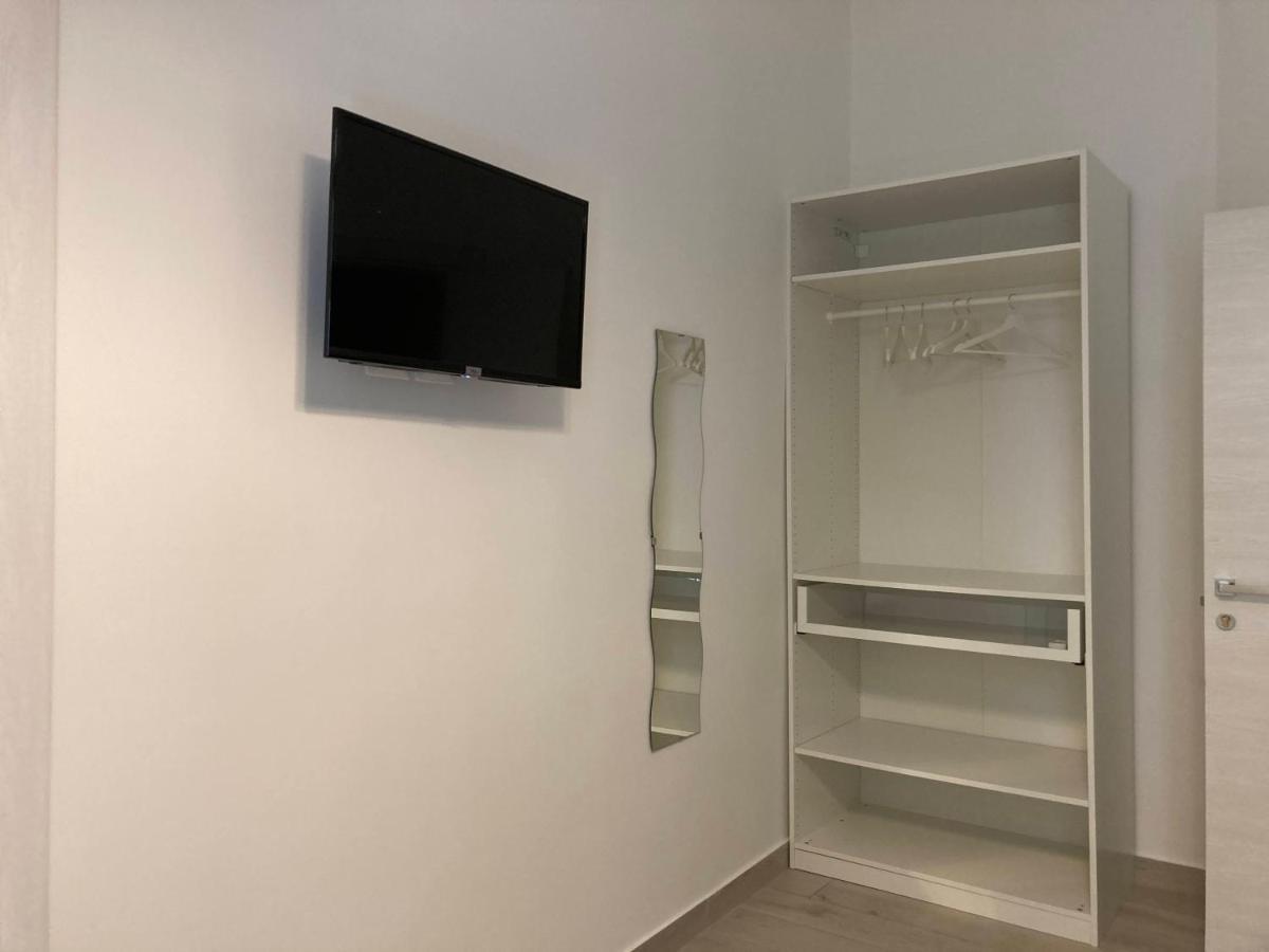 B&B Miglio Sacro Neapel Rum bild